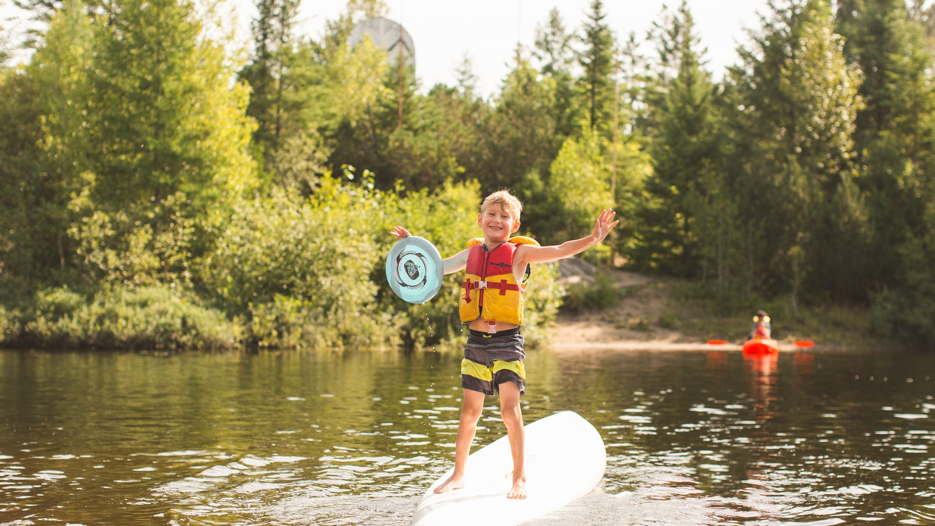 embnautique04F